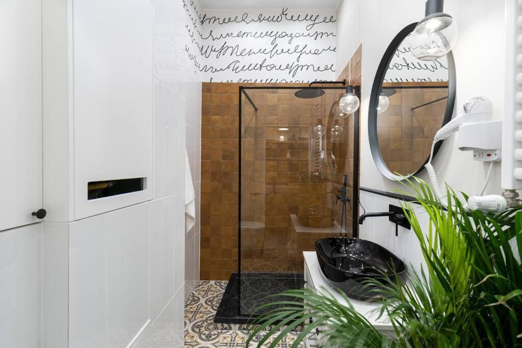 Nobel Apartment - Best Location! Krakow Luaran gambar